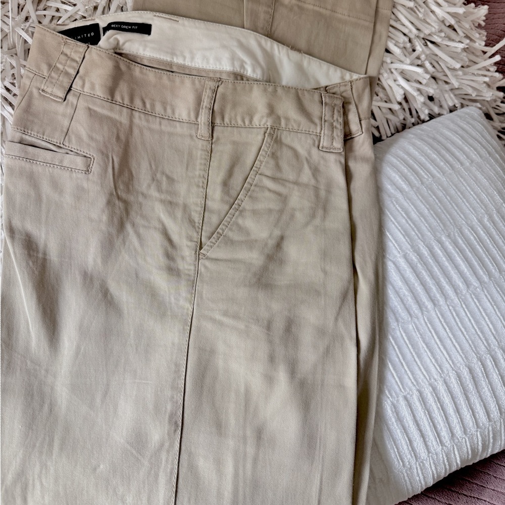 Casual pants , Express brand size 6, kaki color